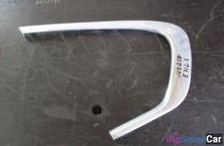 Молдинг форточки лев. (51 Оснащение Кузов) 51377188321